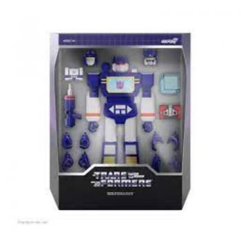 Soundwave Ultimates Transformers